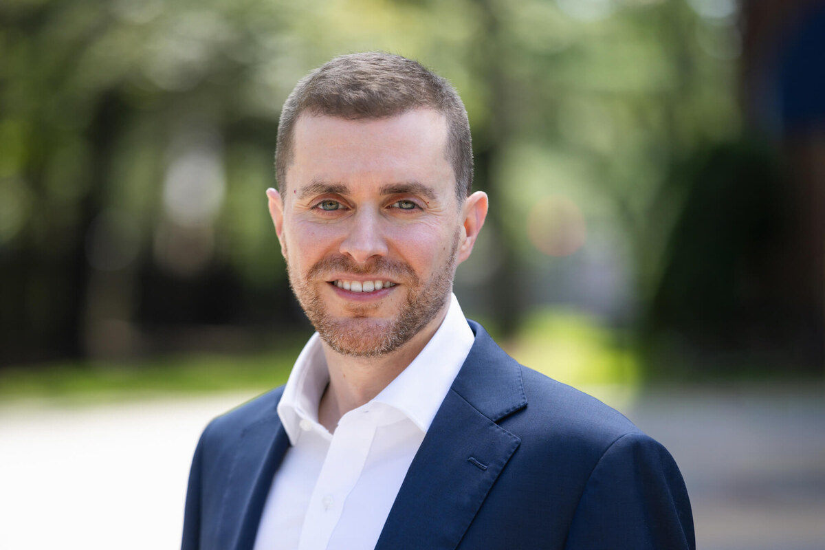 Attorney Dan Perlman